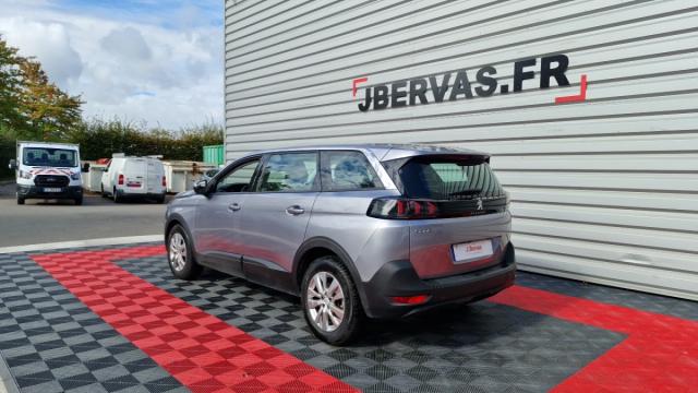 Peugeot 5008 image 6