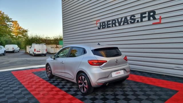 Renault Clio image 8