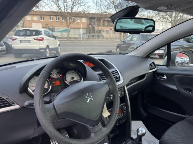 Peugeot 207 Cc image 7