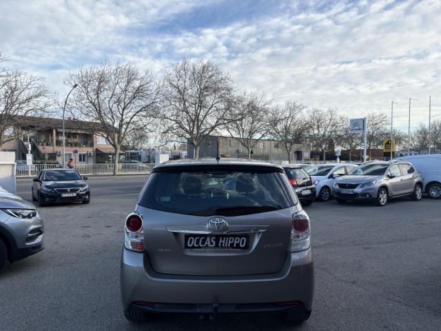Toyota Verso image 3