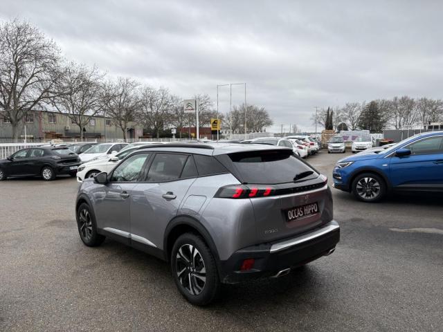 Peugeot 2008 image 8