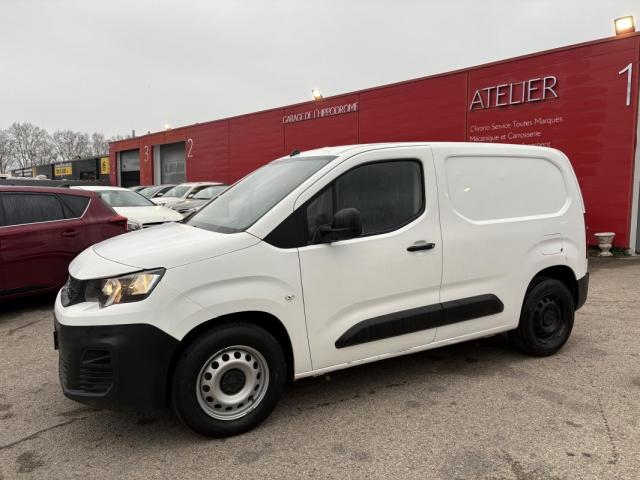 Peugeot Partner image 2