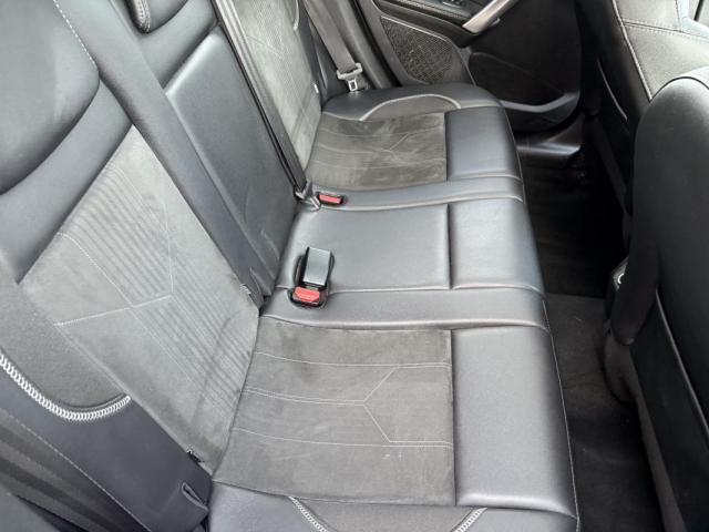 Peugeot 2008 image 2