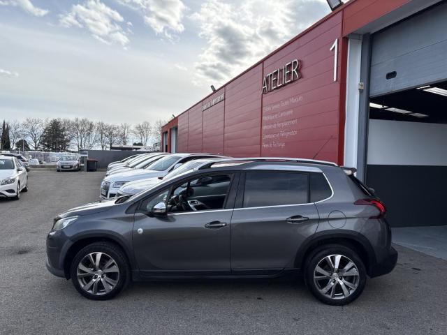 Peugeot 2008 image 8