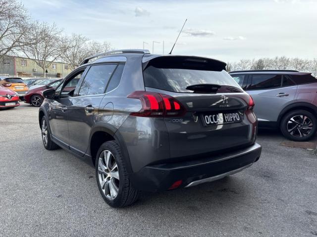 Peugeot 2008 image 3