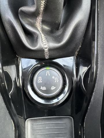 Peugeot 2008 image 7