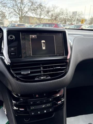 Peugeot 2008 image 5