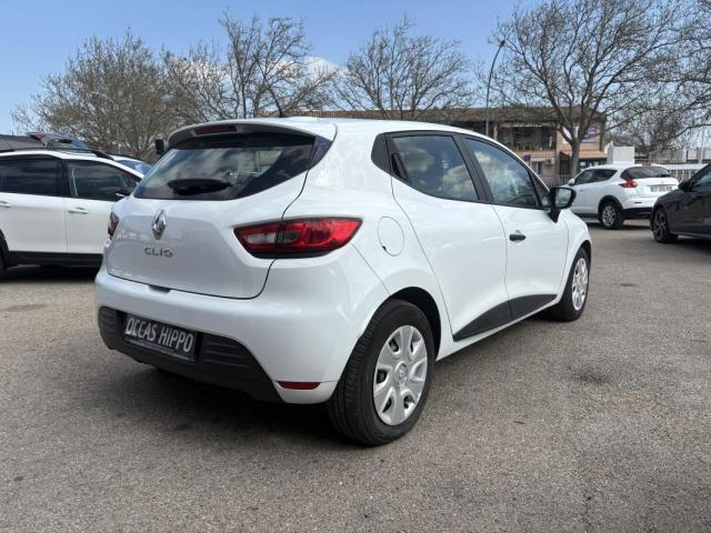 Renault Clio image 2