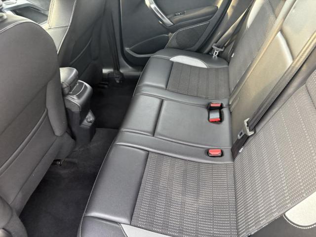 Peugeot 2008 image 4