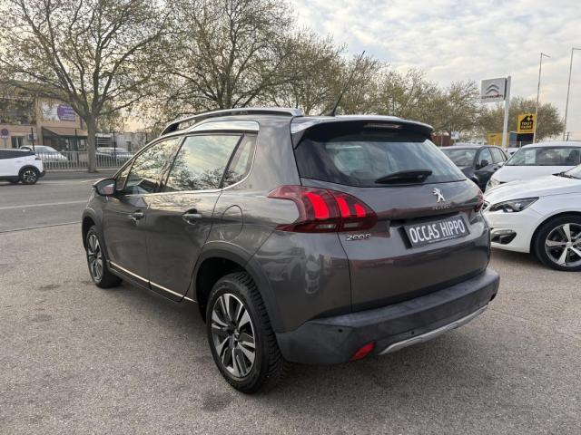 Peugeot 2008 image 6