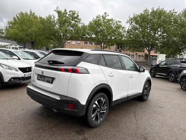 Peugeot 2008 image 5