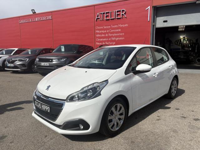 Peugeot 208 image 5