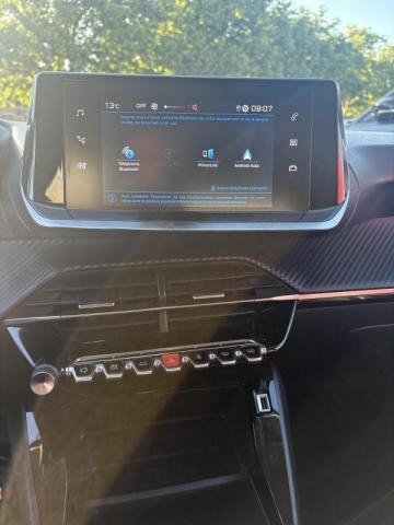 Peugeot 208 image 2