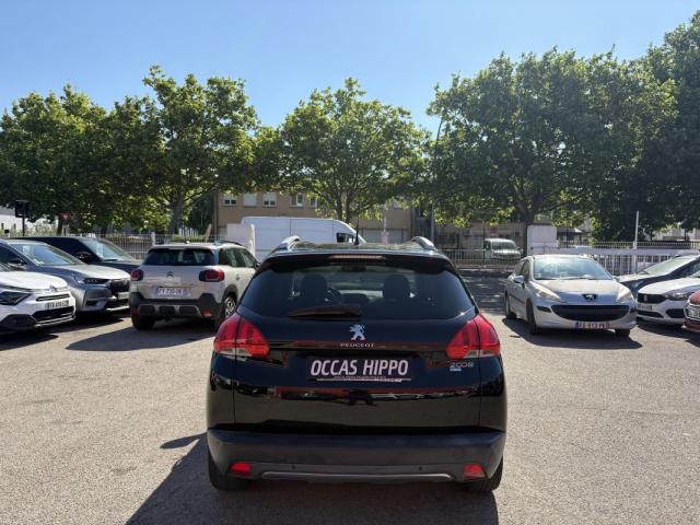 Peugeot 2008 image 7