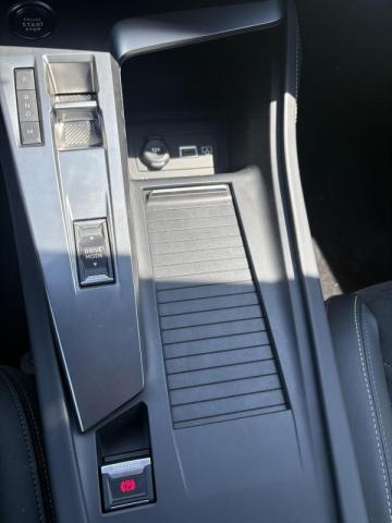 Peugeot 308 image 8