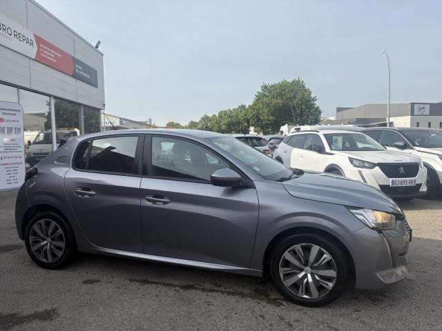 Peugeot 208 image 4