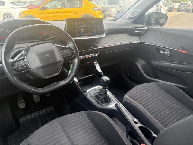 Peugeot 208 image 1