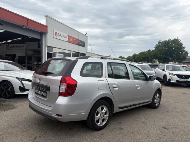 Dacia Logan image 9
