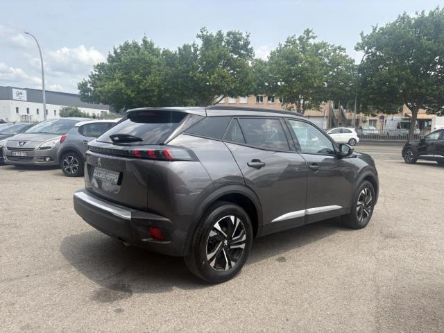 Peugeot 2008 image 3