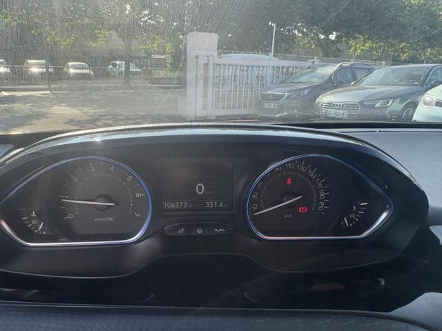 Peugeot 2008 image 5