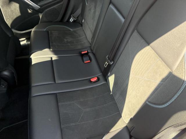 Peugeot 2008 image 2
