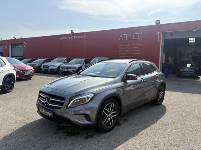 Mercedes Benz Gla image 1
