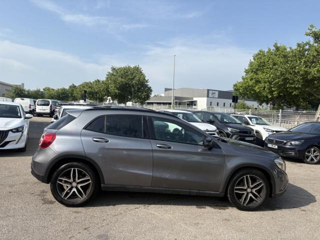 Mercedes Benz Gla image 5