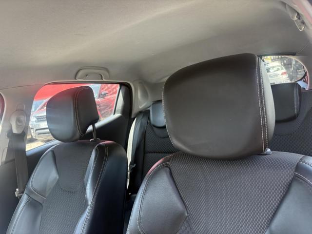 Renault Clio image 8