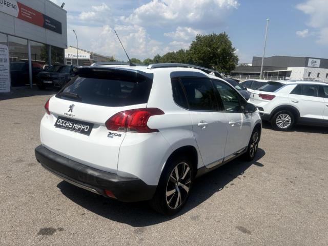 Peugeot 2008 image 1