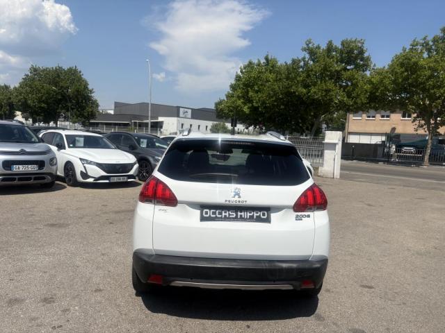 Peugeot 2008 image 4