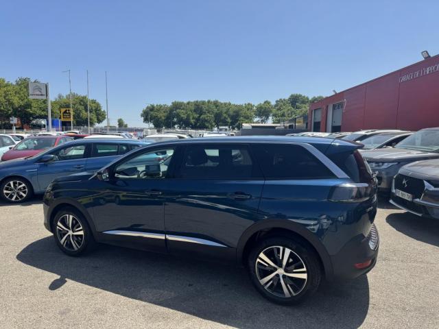 Peugeot 5008 image 4