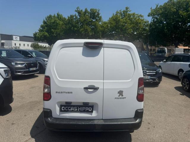 Peugeot Partner image 2