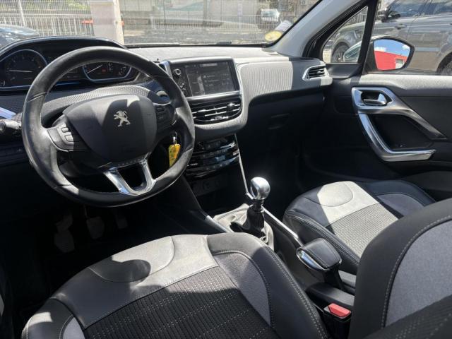 Peugeot 2008 image 4