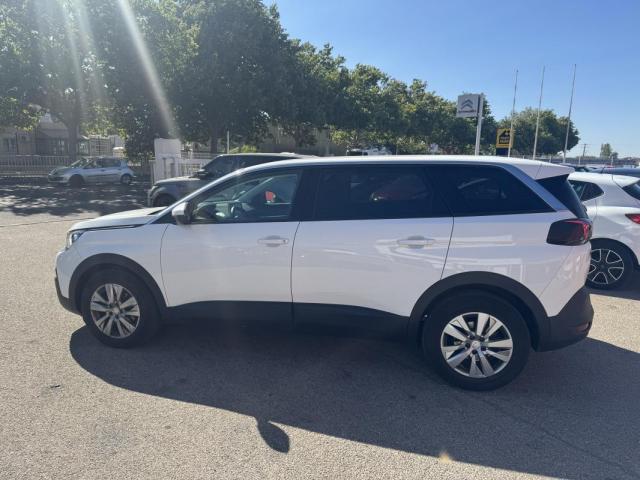 Peugeot 5008 image 6