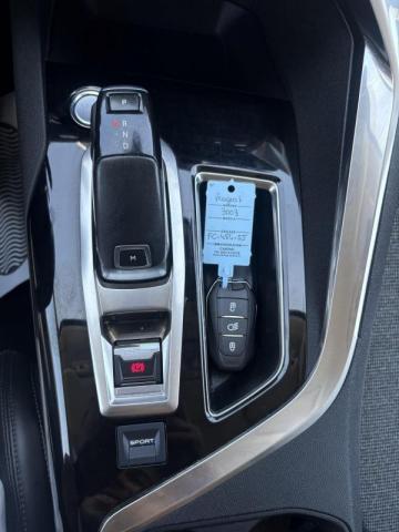 Peugeot 3008 image 3