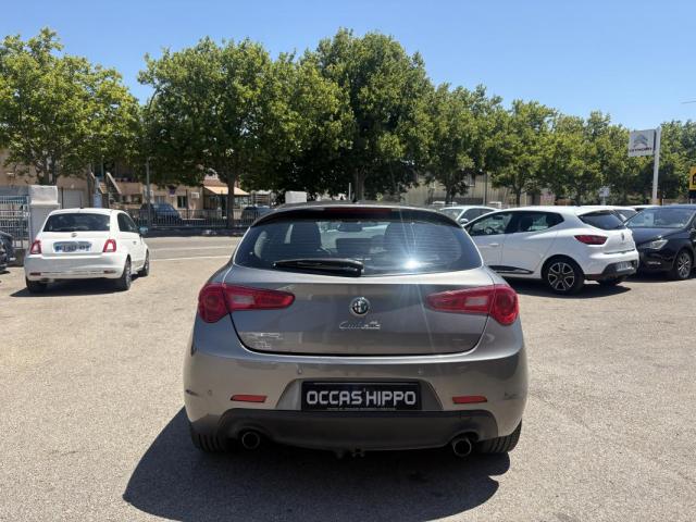 Alfa Romeo Giulietta image 2