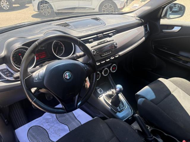 Alfa Romeo Giulietta image 3
