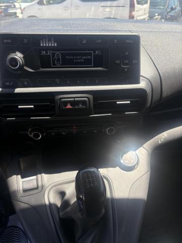 Peugeot Partner image 2