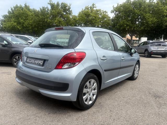Peugeot 207 image 3