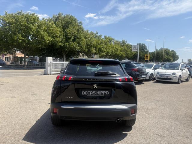 Peugeot 2008 image 8