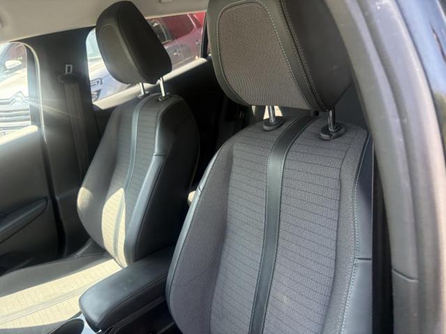 Peugeot 2008 image 4