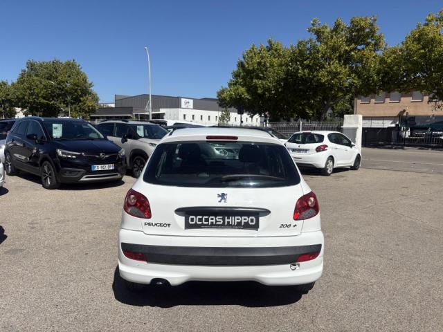 Peugeot 206+ image 9