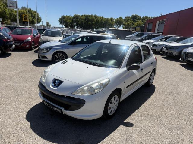 Peugeot 206+ image 2