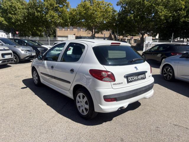 Peugeot 206+ image 1