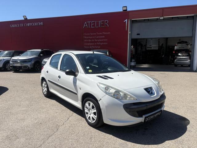 Peugeot 206+ image 3