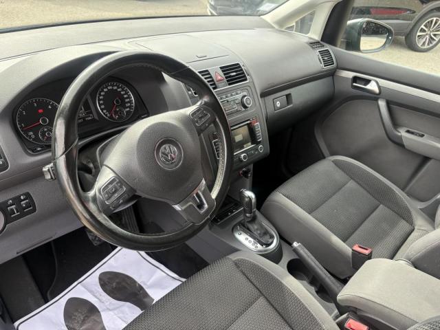 Volkswagen Touran image 2