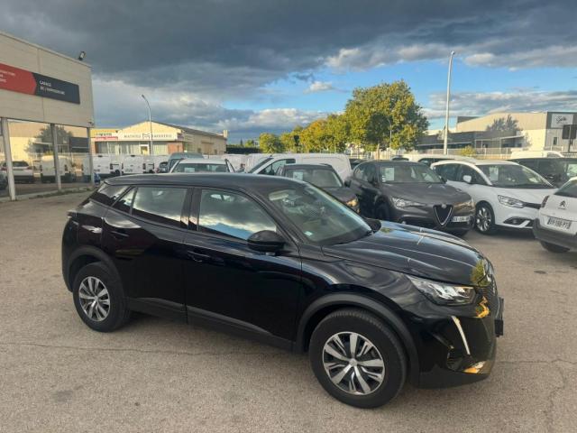 Peugeot 2008 image 3