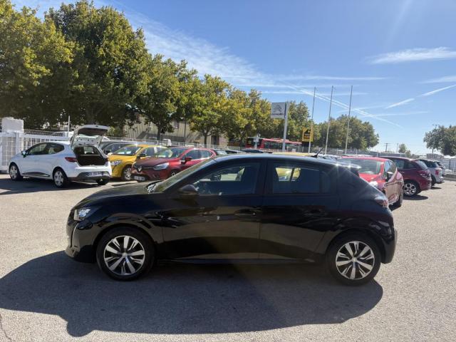 Peugeot 208 image 1