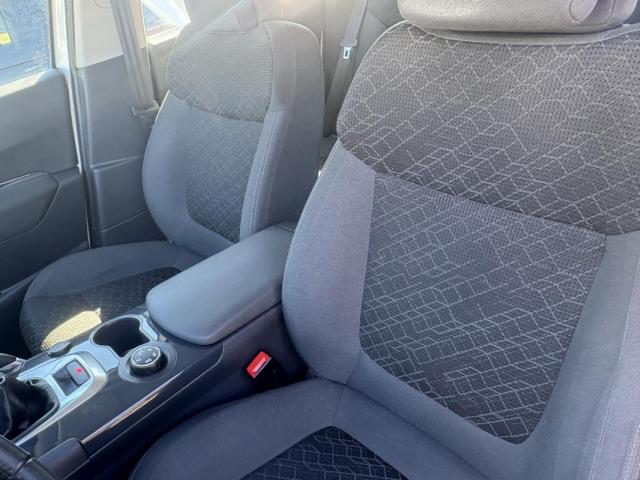 Peugeot 3008 image 3