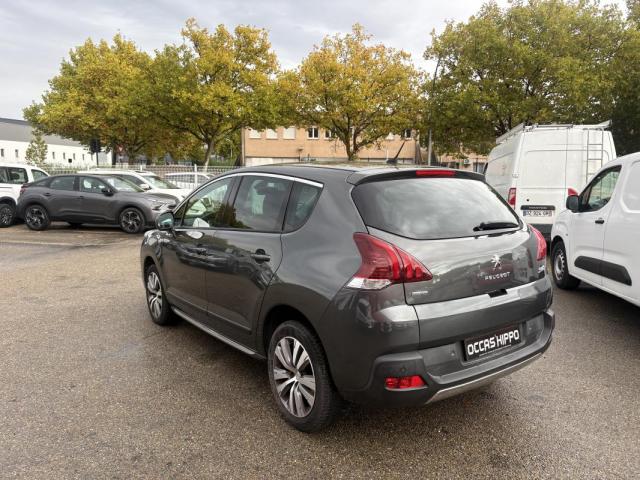 Peugeot 3008 image 2